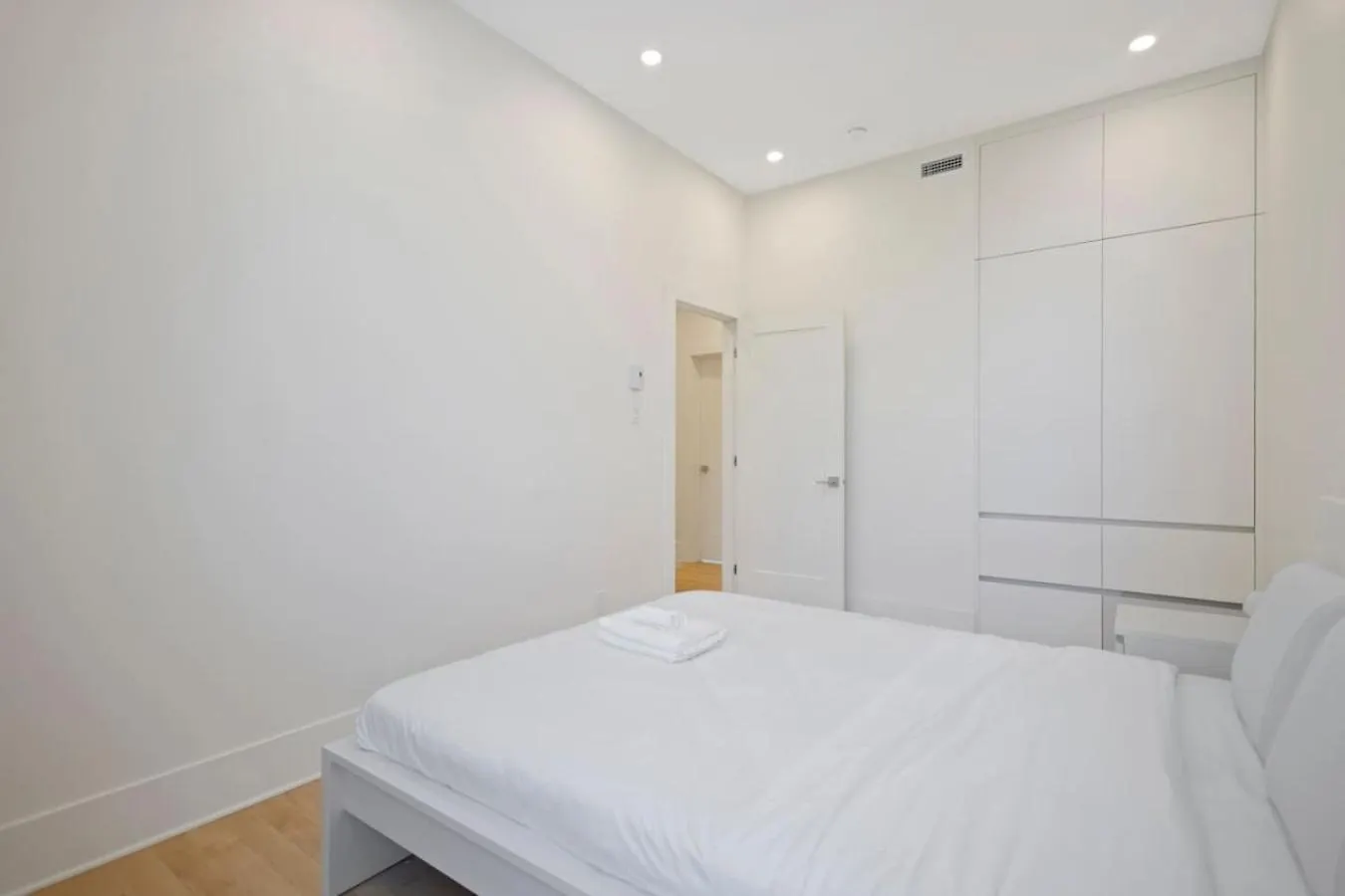 Amazing And Spacious 5Br2B In Heart Of Plateau Zt8 Montreal 0*,