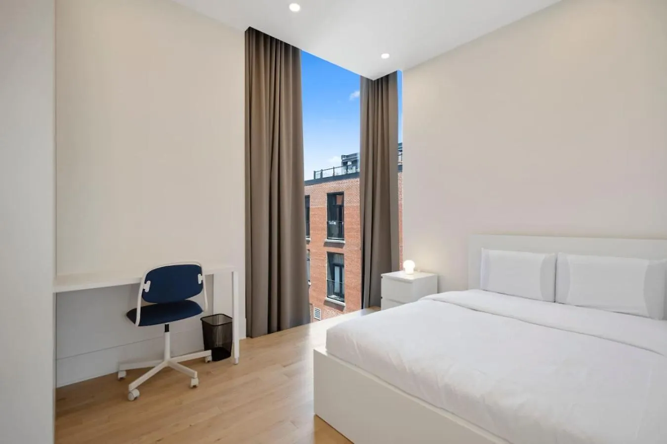 Apartment Amazing And Spacious 5Br2B In Heart Of Plateau Zt8 Montreal