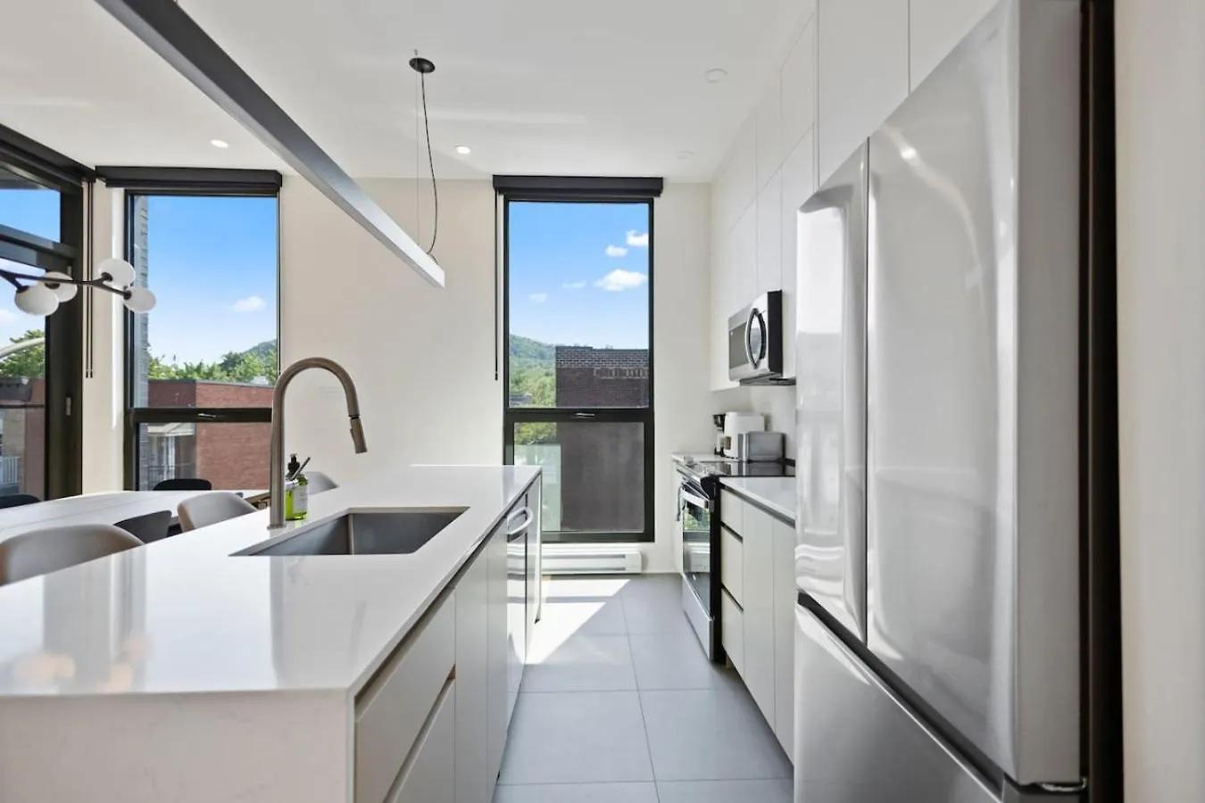 Amazing And Spacious 5Br2B In Heart Of Plateau Zt8 Montreal 0*,  Canada