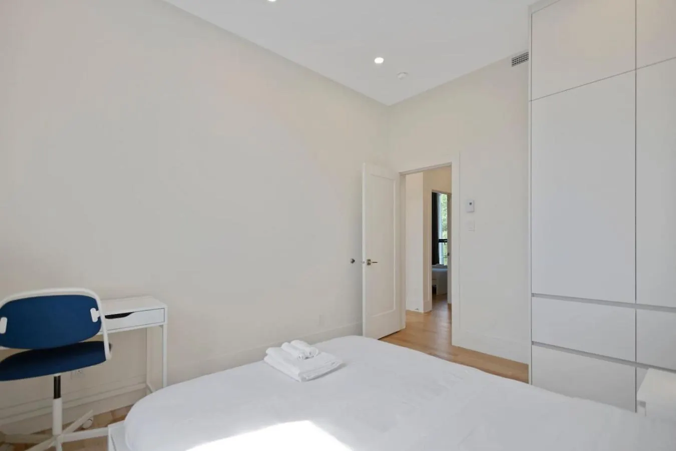 Apartment Amazing And Spacious 5Br2B In Heart Of Plateau Zt8 Montreal